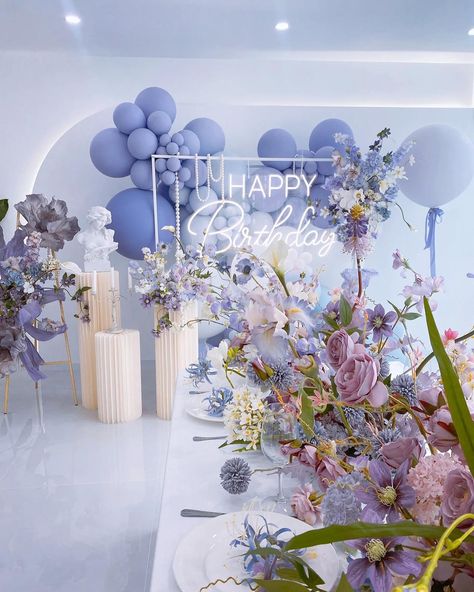 Periwinkle Party Decorations, Purple And Blue Party Decorations, Periwinkle Birthday Party, Lavender Birthday Party, Romantic Birthday Party, Purple Birthday Party Decorations, Bas Mitzvah, Lavender Birthday, Periwinkle Wedding