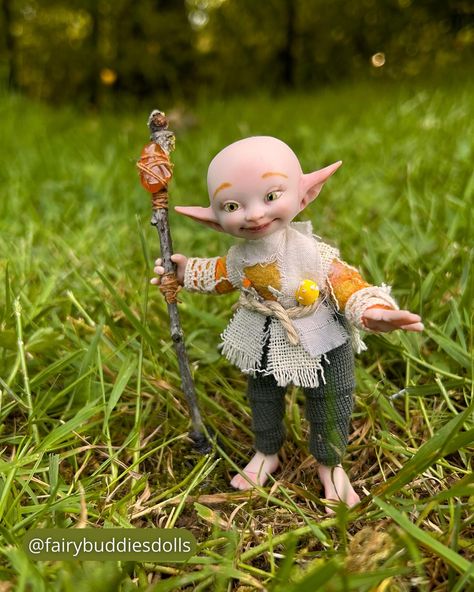 Sandy is a wise young elf who helps her friends find their way. She is an excellent guide with a lot of knowledge about life, even though she is very young. She was born with much wisdom. 🍄Handmade in polymer clay, poseable wired body, fabric clothes, and synthetic hair. 🍄 🍄 🍄 🍄 🍄 #fairybuddies #fairy #mysticdolls #mysticaldolls #mysticalcreatures #wisewoman #witch #wisewomantradition #meditation #yoga #ancestralhealing #mythical #creature #mythicalcreature Fabric Clothes, Natural Branches, Elf Doll, Sisal Rope, Mythical Creature, Polymer Clay Dolls, Clay Dolls, Meditation Yoga, Good Energy