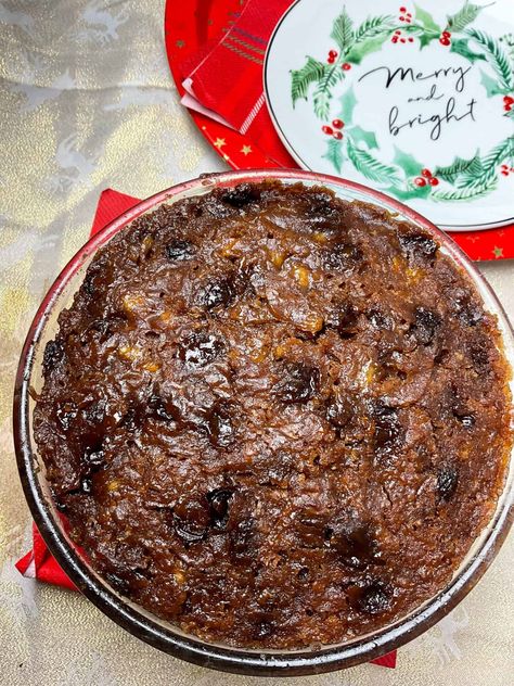 Slow Cooker Christmas, Canned Applesauce, Christmas Pudding Recipes, Vegan Slow Cooker, Plum Pudding, Fruit Peel, Vegan Christmas, Cooked Breakfast, Cinnamon Powder