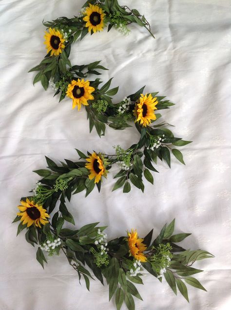 Sunflower Garland Wedding, Sunflower Wedding Ideas, Artificial Sunflowers, Colchester England, Sunflower Garland, Sunflower Leaves, Flower Garland Wedding, Bridal Sunflowers, Wedding Garland