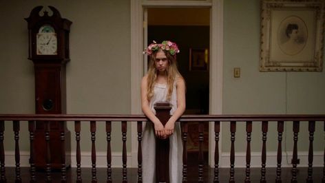 @OnePerfectShot : SHARP OBJECTS (2018)  Cinematography by Ronald Plante Directed by Jean-Marc Vallée From the episode "Milk" Read about that ending: http://bit.ly/2ScroxU http://bit.ly/2xigLO1 Amma Crellin, Gillian Flynn, Marilyn Monroe Fashion, Southern Gothic, The Underworld, Sharp Objects, Film Stills, Underworld, Movies Showing