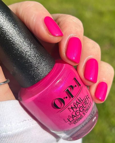 Opi Bright Pink, Opi Hot Pink Nail Polish, Hot Pink Nail Polish, Bright Nail Polish, Dark Pink Nails, Pedi Ideas, Opi Nail Colors, Hot Pink Nails, Shine Nails