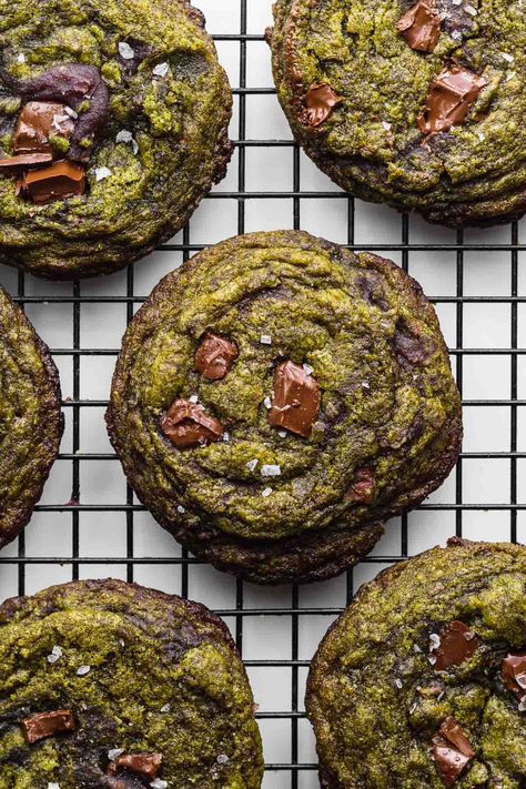 Matcha Anko Cookies - Okonomi Kitchen Anko Recipe, Matcha Chocolate Chip Cookies, Okonomi Kitchen, Restaurant Appetizers, Matcha Lover, Farm Cookies, Matcha Cookies, Matcha Chocolate, Red Bean Paste