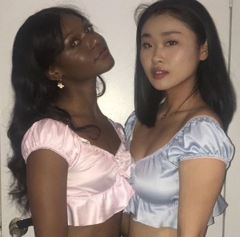 Two Pretty Best Friends, Pretty Best Friends, Aesthetic Dior, Pink Aesthetic, Best Friends, Dior, Pastel, Pink