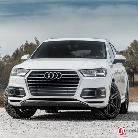 Audi Q7 Quattro, Audi Accessories, Cars Old, Rs6 Audi, Dream Cars Audi, Cars Wallpaper, Car Organization, Aesthetic Car, Audi Rs3