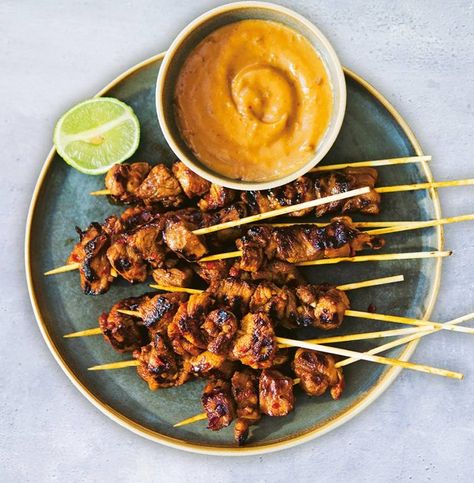 Asian Chili Garlic Sauce, Pork Satay, Pork Recipes Easy, Spicy Peanut Sauce, Chicken Satay, Spicy Peanuts, Giant Food, Stuffed Pork Tenderloin, Grilled Pork