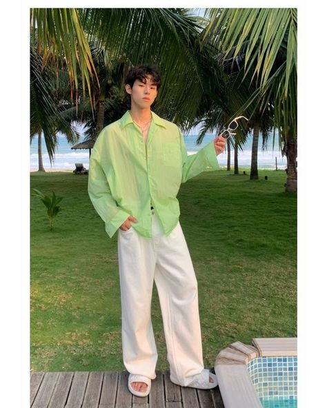 It is very transparent price versus quality is not justified Jean Korean Outfit, Korean Outfits Men, Jeans Outfit Men, White Jeans Men, White Jeans Outfit, Trendy Boy Outfits, Old Outfits, Hermes Men, Quick Outfits