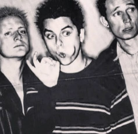 Green Day Pfp, Billie Green Day, Green Day Billie Joe, Tré Cool, Joe Armstrong, Billie Joe Armstrong, Band Pictures, Punk Bands, Pop Punk