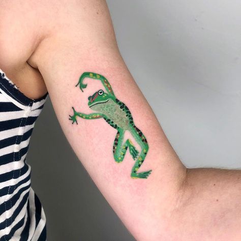 Lauren (she/her) on Instagram: “A dancing frog for Kiri. A reminder for me that there’s still room for joy these days, too. Thanks again Kiri! . . . . #frogtattoo…” Colored Tattoos, Dancing Frog, Frog Tattoo, Frog Tattoos, Cute Frog, Leg Sleeves, Cute Frogs, Nature Journal, Color Tattoo