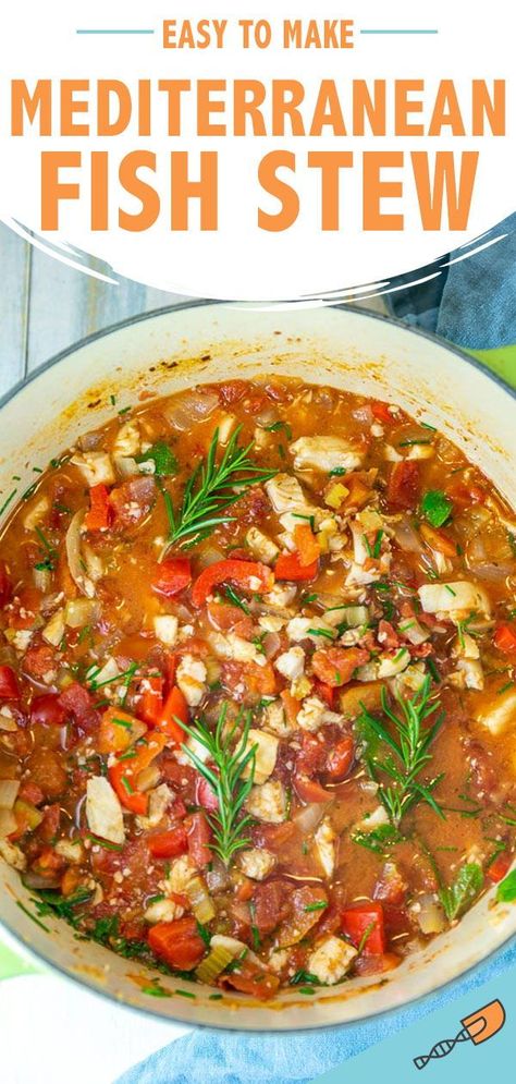 Fish Stew Recipes Seafood, Salmon Stew Recipe, Mediterranean Fish Stew, Oyster Stew Recipes, Recipe For Fish, Mediterranean Soup, Diet Pasta, Mediterranean Fish, Mediterranean Herbs