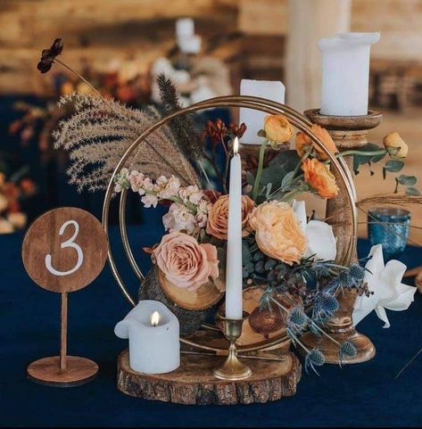 Navy Blue And Terracotta Wedding Centerpieces, Navy Wedding Centerpieces, Wedding Tablescapes Round, Rose Gold Centerpiece, Wedding Centerpieces Ideas, Centerpiece Arrangements, Boho Centerpiece, Round Wedding Tables, Boho Wedding Centerpieces