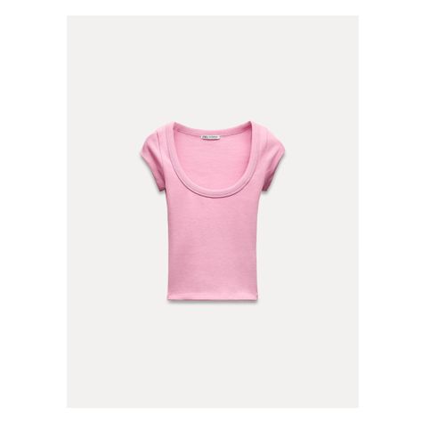 SLIM FIT - ROUND NECK - SHORT - SHORT SLEEVEFitted round neck rib shirt with short sleeves. Cute Light Pink Tops, Chilly Outfits, 2025 Wishlist, Rib Shirt, Zara Clothes, 2024 List, European Clothing, Preppy Shirt, Ribbed Shirt