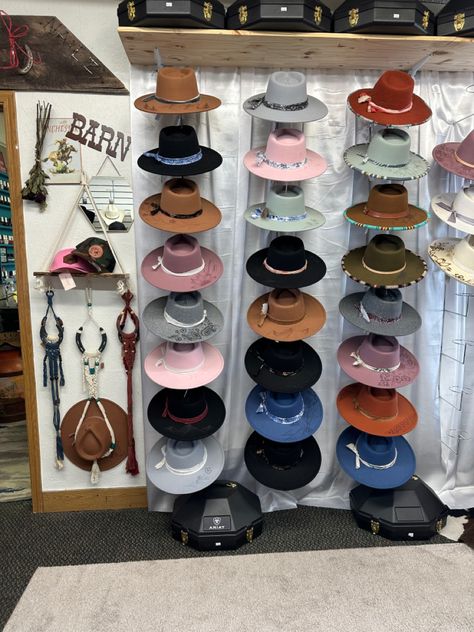 Vintage Hat Display Ideas, Hat Display Ideas Craft Show, Hat Bar Ideas, Ranch Hats, Ranch Hat, Scottish Festival, Bar Events, Vendor Booth Ideas, Vendor Displays