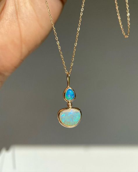 A stunning lil mismatched pair of bluey, greeny opals encased in their new home of buttery 9ct gold ~ joined in the centre by a molten dot… | Instagram Opal Ring Gold, Gold Dots, Necklace Unique, Purple Crystals, Opal Crystal, Shell Pendant, Opal Pendants, Handmade Necklace, Opal Jewelry