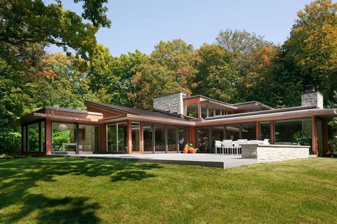 Mid Century Modern Lake House, Modern Lake House Plans, Wayzata Minnesota, Midcentury House, Architecture Set, Modern Lake House, Lake House Plans, Modern Ranch, Cottage Style Homes