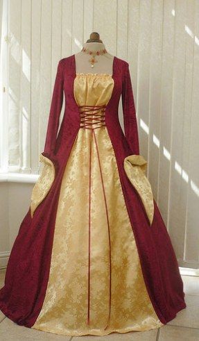 Imágenes de Vestidos Medievales para Mujer Medieval Ball Gowns, Medieval Ball, Midieval Dress, Prom Dresses Long Modest, Gold Brocade Dress, 16th Century Clothing, Medieval Wedding Dress, Medieval Dresses, Medieval Gown