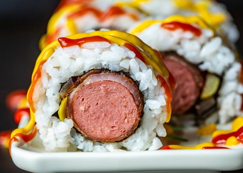 Bacon Wrapped Hotdogs, Wrapped Hot Dogs, Stromboli Recipe, Sushi Sushi, Patriotic Food, Hot Dog Recipes, Sushi Rice, Fair Food Recipes, Sushi Rolls