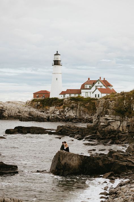 Lighthouse Wedding Photos, Portland Maine Engagement Photos, New England Engagement Photos, Lighthouse Proposal, Maine Proposal, Maine Engagement Photos, Portland Head Lighthouse, Portland Maine Wedding, 2025 Prayer