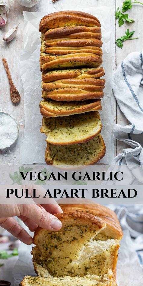 Vegan Pull Apart Garlic Bread, Veggie Bread Recipes, Dinner Ideas With Bread, Vegan Pull Apart Bread, Vegan Savory Snacks, Vegan Tea Sandwiches, Bread Recipes Vegan, Garlic Bread Vegan, Vegan Garlic Knots