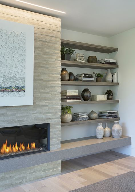 Basement Fireplace, Built In Shelves Living Room, Living Room Built Ins, Fireplace Shelves, House Interior Decor Ideas, Fireplace Built Ins, Living Room Decor Fireplace, Fireplace Remodel, Home Fireplace