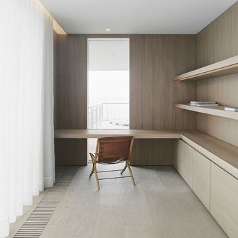 love the work of John Pawson - flush detailing and recessed ceiling detail for floor to ceiling sheers Desk In Front Window, Study Joinery, Study Minimal, Office Joinery, Office Cabinetry, Quiet Space, Soft Palette, John Pawson, Timber Veneer