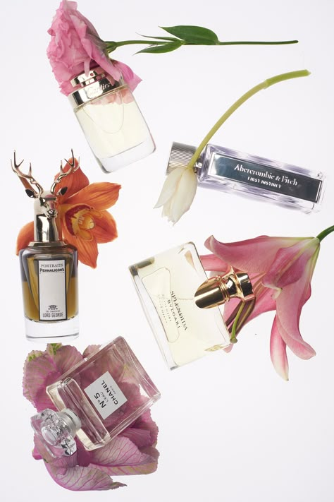 Copyright Beauty Fragrance editorial Perfume Editorial, Photography Perfume, Perfume Ingredients, Fragrance Editorial, Beauty Campaign, Website Design Inspiration Layout, Fragrance Ad, Fragrance Photography, Fresh Perfume