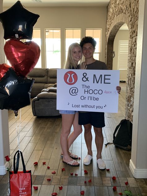 Lululemon and Dance Loft theme Lululemon Promposal, Lululemon Hoco Proposal, Cute Proposals, Cute Hoco Proposals, Promposal Ideas, Cute Homecoming Proposals, Cute Prom Proposals, Dance Proposal, Swift Outfits