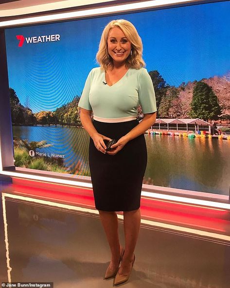 Cult following: Jane's fans are obsessed with every move the Melbourne meteorologist makes... Australia Weather, Older Actresses, Fashion For Women Over 40, Sky News, Hottie Women, Salad Dressing, Girls Dresses, Salad, Australia