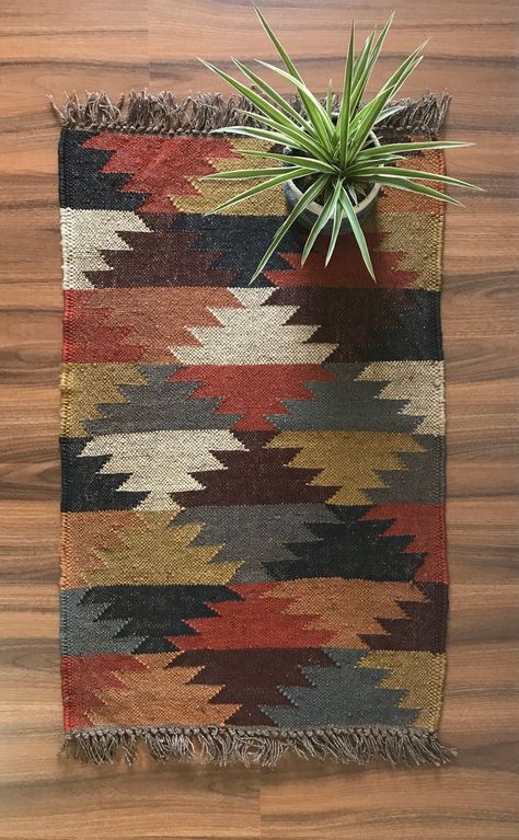 Make Living Room Cozy, Traditional Balcony, Living Room Cozy, Jute Wool Rug, Room Cozy, Rainbow Rug, Flat Woven Rug, Handmade Kilim Rugs, Indian Traditional