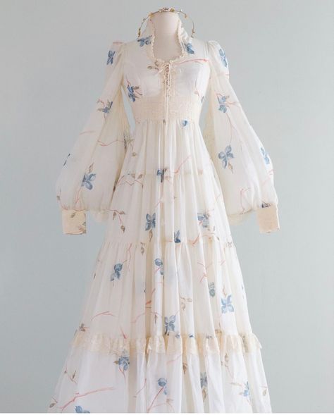 Soft Blue Flowers, Magazine Typography, Dress Reference, Bts Clothing, Vintage Clothing Boutique, Outfits Girl, Soiree Dress, Estilo Hippie, Pinterest Makeup