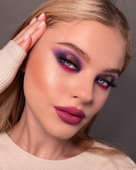 Magenta Makeup Look, Magenta Makeup, Rocker Makeup, Full Makeup, Makeup Eyeliner, Artistry Makeup, Septum Ring, Rocker, Eyeliner