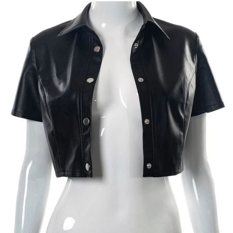 Brand- Syxx Brand On Ig Never Worn Runs A Little Small Leather T Shirt, Leather Crop Top, Summer Streetwear, Short Sleeve Shirt Women, Classic Denim Jacket, Shirts Women Fashion, Casual Summer Tops, Short Sleeve Cropped Top, Short Jacket