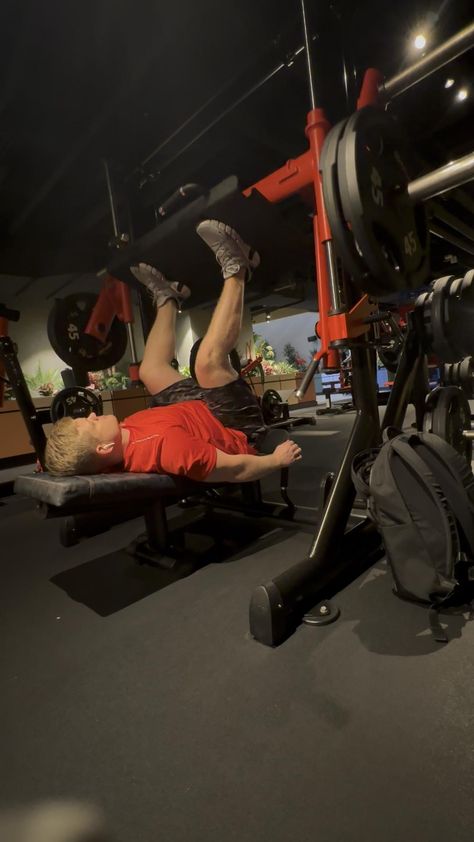 The Gym80 Vertical Leg Press is a game-changer for lower-body training. This movement shifts all the focus onto the quads, glutes, and hamstrings, creating insane tension throughout the full range of motion. Gravity is working against you here, making each rep feel twice as challenging compared to a standard leg press. Keep your core braced, control the descent, and drive through the heels for max power. Who’s tried this beast before? 💪🔥 #LegDay #VerticalLegPress #Gym80 #strengthtraining