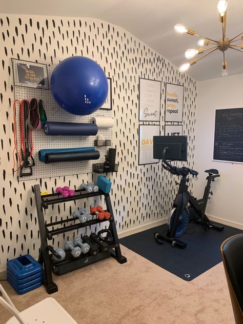 Workout Area In Living Room, Home Gym Equipment Storage, Home Gym Spare Bedroom, Gym Whiteboard, Gym Weight Storage, Gym In House, Small Gym Room, Office/workout Room, Workout Room Design