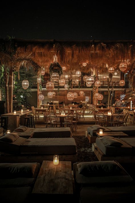 Ronda Beach — Vana Pernari Architecture Studio Outdoor Restaurant Lighting, Mexican Restaurant Decor, Outdoor Restaurant Design, Rustic Restaurant, Facade Lighting, Restaurant Lighting, Bamboo Design, Diy Bar, Lounge Design