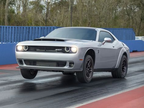 Before it all goes electric, the current Dodge Challenger receives an epic send-off with the ludicrous 1025hp SRT Demon 170. Dodge really has cranked the volume right up with the heavily revised 6.2-litre supercharged V8 powertrain enabling the Challenger SRT Demon 170 to rub shoulders […]Visit Man of Many for the full post. Dodge Charger Demon, Dodge Challenger Srt Demon, Hellcat Srt, Srt Demon, Challenger Hellcat, Dodge Srt, Dodge Charger Srt, Charger Srt, Dodge Muscle Cars