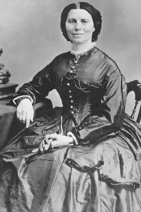 Women Who Changed Our World - Most Influential Women in History Clara Barton Quotes, Clara Barton, Equal Rights For Women, American First Ladies, American Red Cross, Women’s History, Vietnam Veterans, Women Life, Red Cross