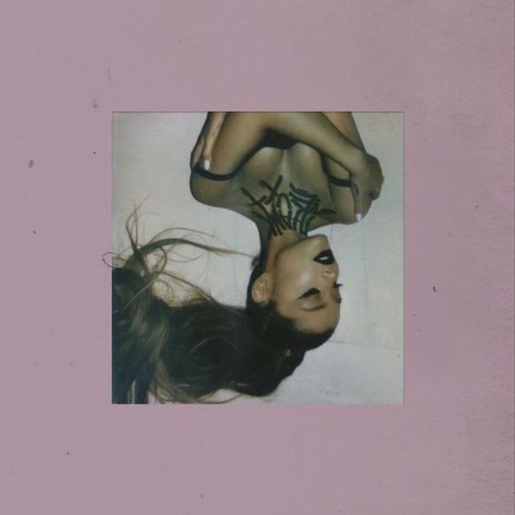 Ariana Grande Album Cover, Disco Pare, Ariana Grande Poster, Ariana Grande Album, Thank U Next, Mac Miller, Best Albums, Mp3 Song, Music Albums