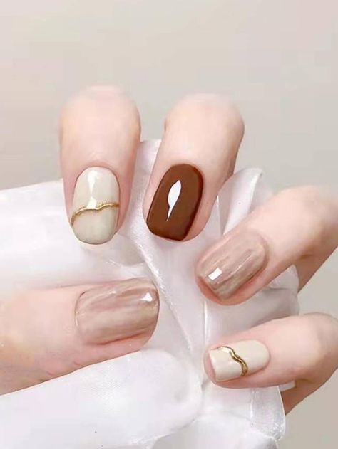 Khaki  Collar    Color Nails Embellished   Beauty Tools Nail Art French, Short Coffin, Nagel Tips, French Nail Art, Manicure Tips, Manicure Diy, Fake Nails With Glue, Nail Forms, Gradient Nails