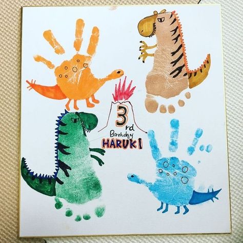 Dinosaur Art For Toddlers, Dinosaur Footprint Art, Dinosaur Crafts For Toddlers, Handprint Dinosaur, Dinosaur Handprint Art, Dinosaurs Crafts, Foot Print Art, Baby Footprint Crafts, Crafts For Kids Preschool