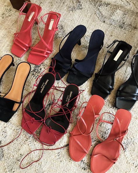 Monikh Dale on Instagram: “‘The Carrie Heel’ - a strappy, minimalist kitten heel, the heel of SS19. Head to Monikh.com for an edit of the best to buy now 👡👡👡” Paris Mood, Hak Tinggi, Quoi Porter, Trending Sandals, Easy Style, Shoe Inspiration, Aesthetic Shoes, Shoe Inspo, Mode Inspo