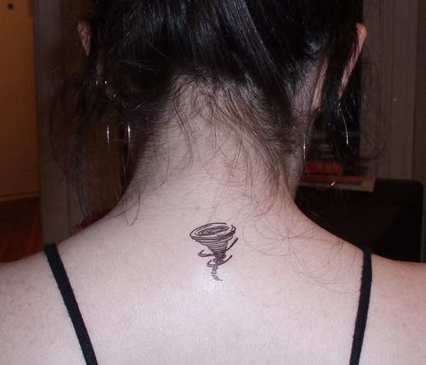 Oh my gosh I absolutely love this tattoo. I'm seriously considering a tornado tattoo somewhere on me since I want to chase tornados and such. Twister Tattoo Ideas, Twister Tattoo, Thunderstorm Tattoo Women, Storm Tattoo Simple, Whirlwind Tattoo, Tornado Tattoo Minimalist, Tornado Tattoo Ideas, Tiny Tornado Tattoo, Tornado Tattoo Design