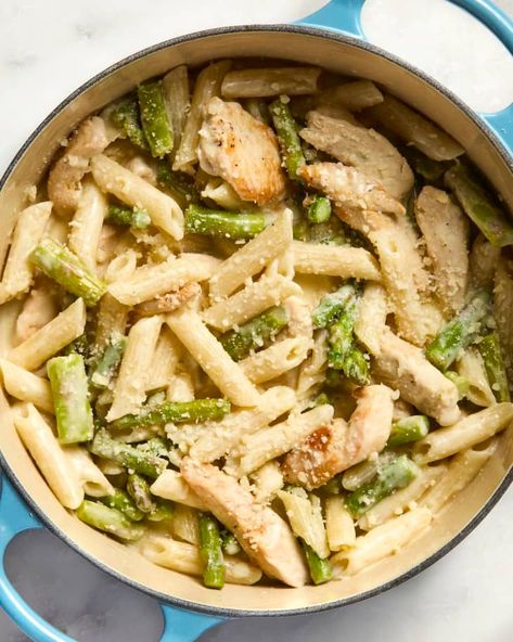 One-Pot Creamy Lemon Chicken & Asparagus Pasta Recipe | The Kitchn Pasta With Chicken And Asparagus, Lemon Asparagus Chicken Pasta, Chicken And Asparagus Pasta, Creamy Chicken And Asparagus, Chicken Asparagus Pasta, Asparagus Pasta Recipes, Creamy Lemon Sauce, Lemon Chicken Pasta, Spring Pasta