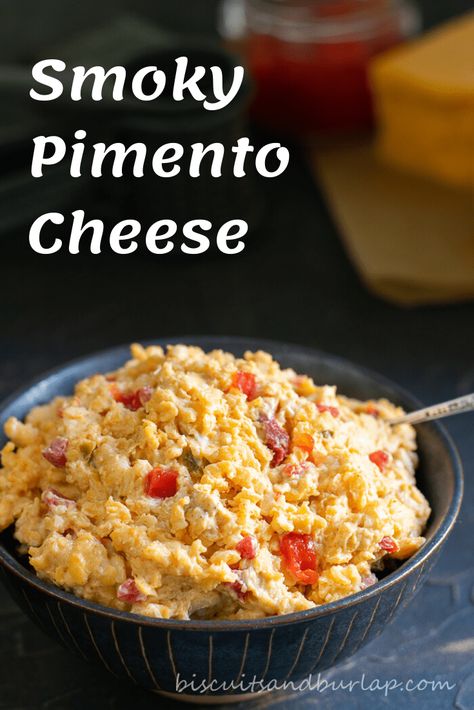 Spicy and Smoky Pimento Cheese Pudding Salad, Southern Appetizers, Pimento Cheese Recipe, Pimento Cheese Dip, Homemade Pimento Cheese, Goat Cheese Appetizer, Potato Pudding, Rotisserie Chicken Salad, Pimento Cheese Recipes