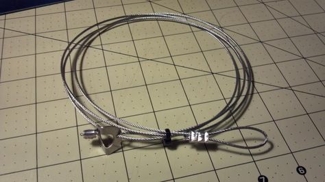 Home Made Snares - Survivalist Forum Snare Trap, Survival Books, Emergency Preparation, Bushcraft Camping, Emergency Prepping, Wilderness Survival, Camping Survival, Survival Prepping, Outdoor Survival