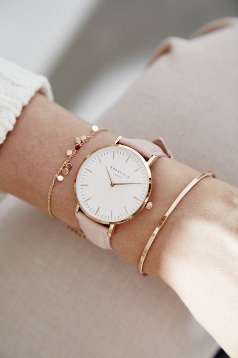 Watch And Bracelets, Anting Manik, Trendy Watches, Fancy Watches, Womens Watches Luxury, Girls Watches, Stylish Watches, Watches Women Fashion, Women's Jewelry And Accessories