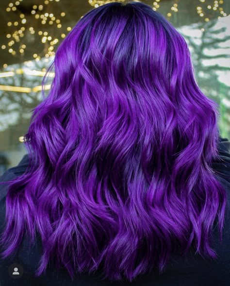 Cool Purple Hair Dye Ideas, Royal Purple Hair Color, Purple Hair Vibrant, Purple Hair Inspo Color, Types Of Purple Hair, Purple Hair Color Ideas For Short Hair, Violet Hair With Highlights, Electric Purple Hair, Royal Purple Hair