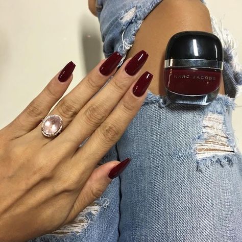 Red Burgundy Hair Color, Burgundy Nail Designs, Red Stiletto Nails, Popular Nail Colors, Red Nails Glitter, Wine Nails, Red Acrylic Nails, Purple Pastel, Hair Color Burgundy