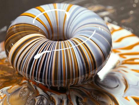 19 Oddly Satisfying and Visually Stunning Images - Wow Gallery Satisfying Photos, Piano Cakes, Satisfying Pictures, Fresh Squeezed Lemonade, Glazed Doughnuts, Mirror Glaze, Most Satisfying, Oddly Satisfying Videos, Oddly Satisfying