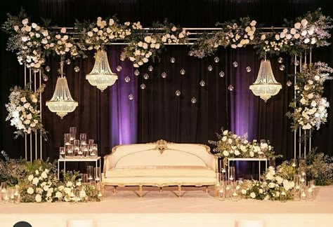 Minimalistic Reception, 25th Anniversary Decor, Anniversary Decor Ideas, Sangeet Stage, Sangeet Decoration, Roka Ceremony, Indian Wedding Stage, Cocktail Decor, Reception Stage Decor